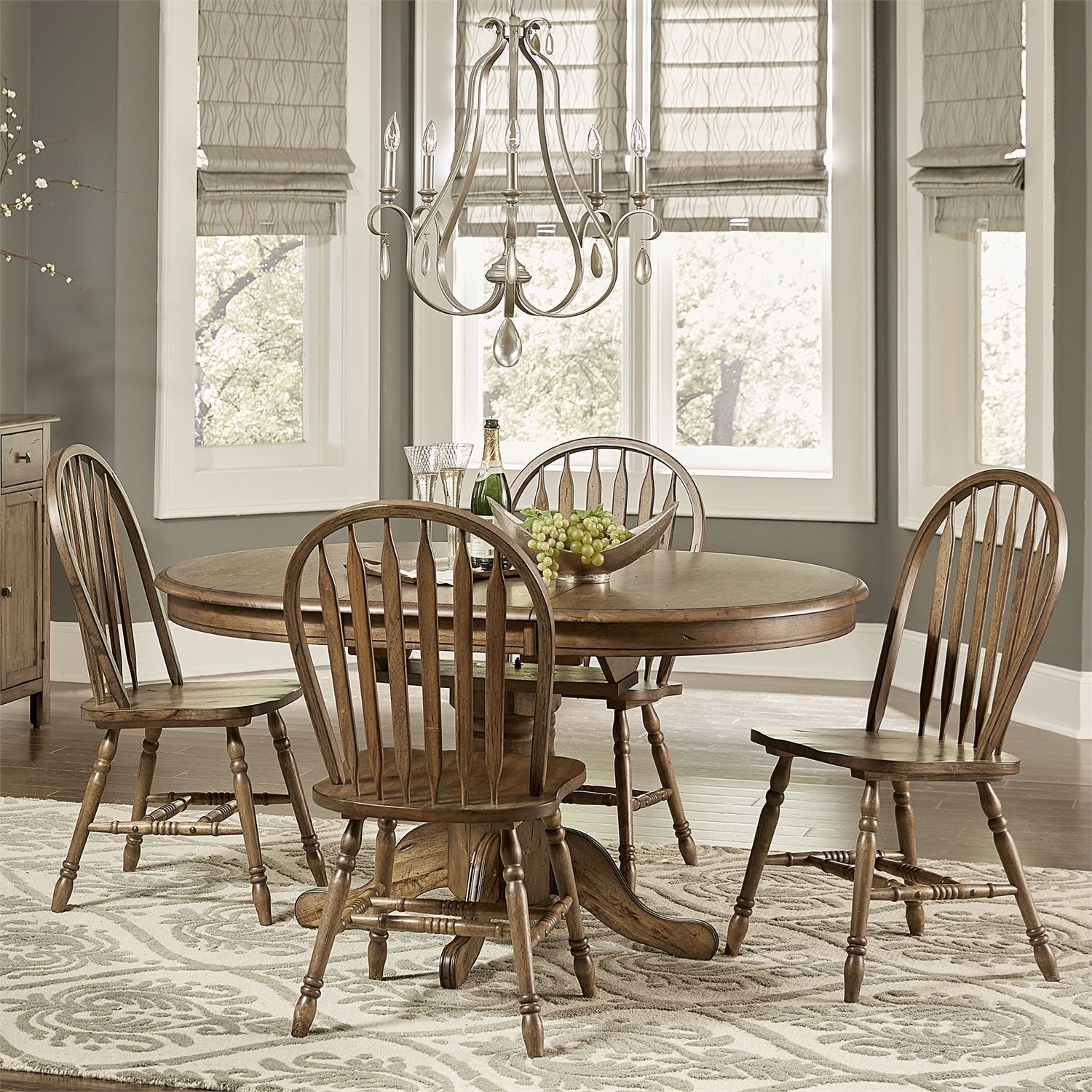 Liberty Furniture Carolina Crossing Windsor Side Chair with Arrow